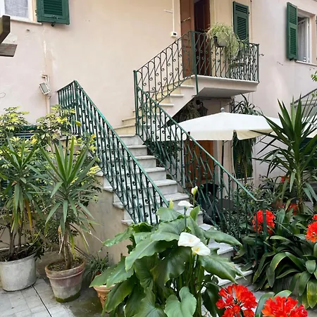 Il Giardino Degli Oleandri 아파트 *