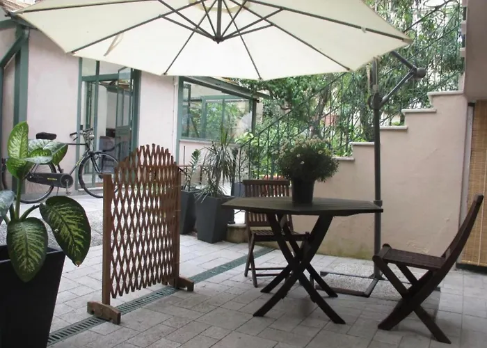 Il Giardino Degli Oleandri *