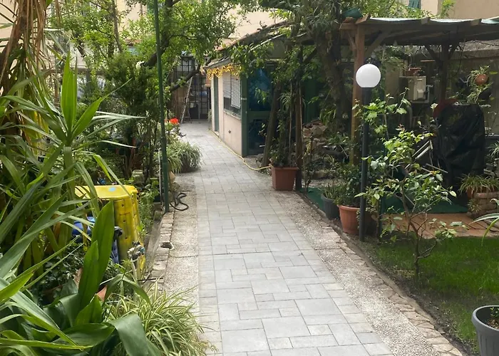 Il Giardino Degli Oleandri *
